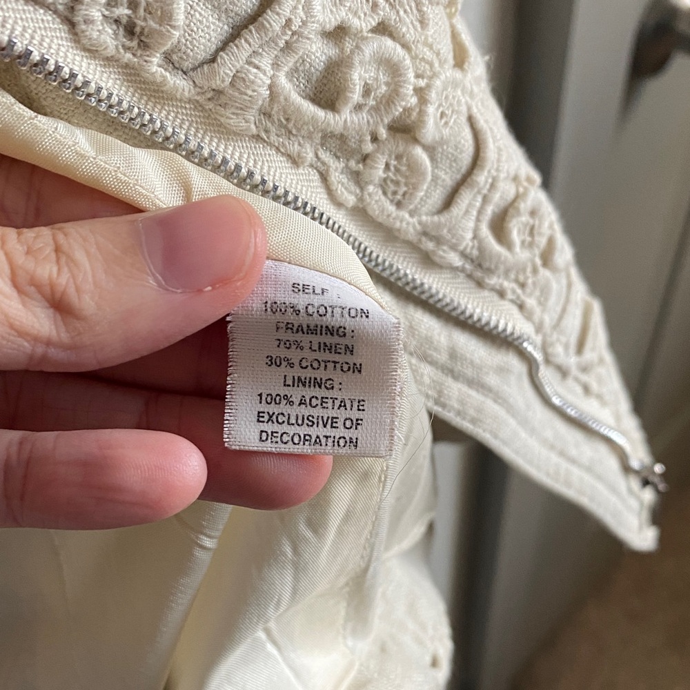 Women’s Kay Unger Cream Lace Blazer - Picture 16 of 16